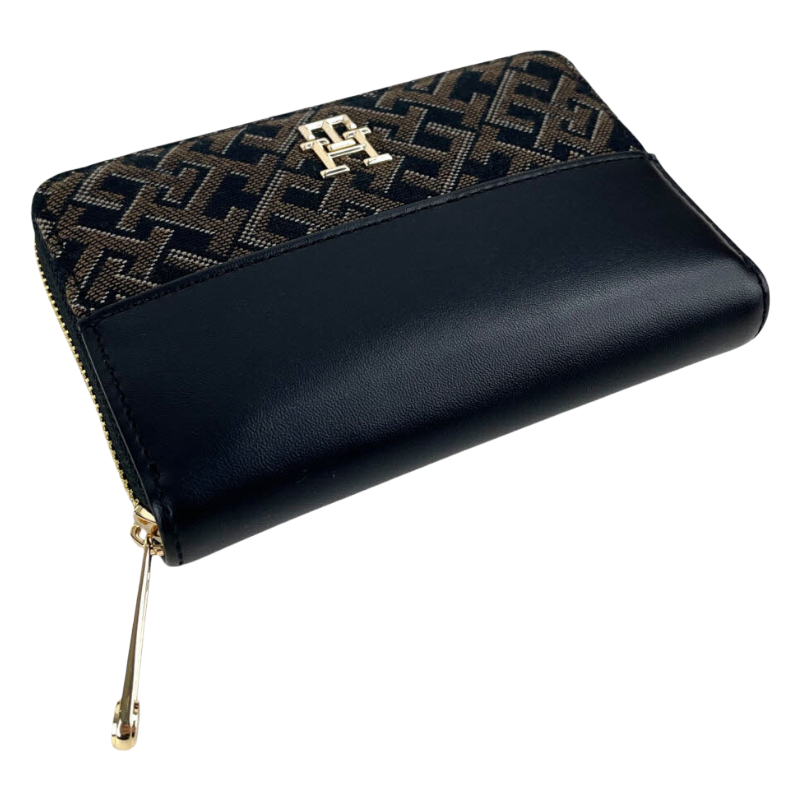 Tommy Hilfiger Jacquard Purse Medium Black Women's