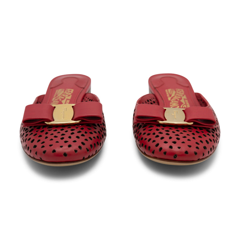 Salvatore Ferragamo Emile LC Pamplona Calf Shoes Red Size 6.5 B