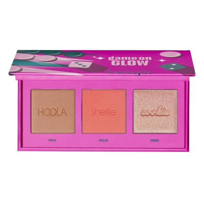 Benefit Game On Glow palette with Hoola, Shellie and Cookie powders