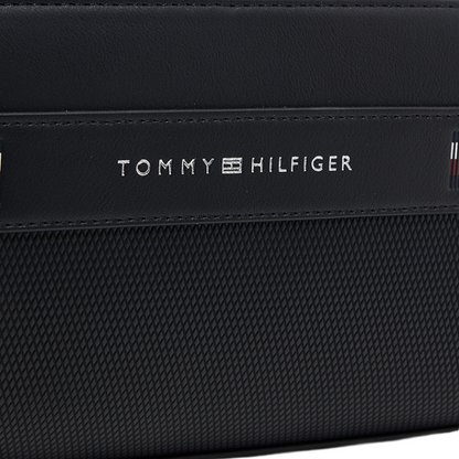 Tommy Hilfiger Men's Textured Black Toiletry Washbag