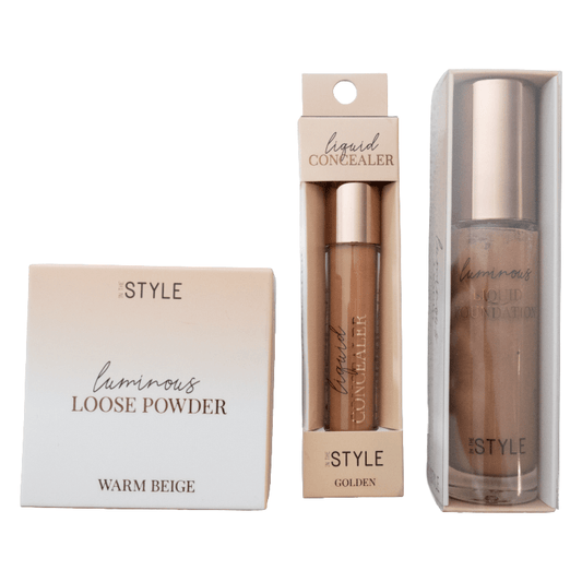 In The Style Makeup Bundle Gift – 3-Pieces Cosmetics Set - Golden