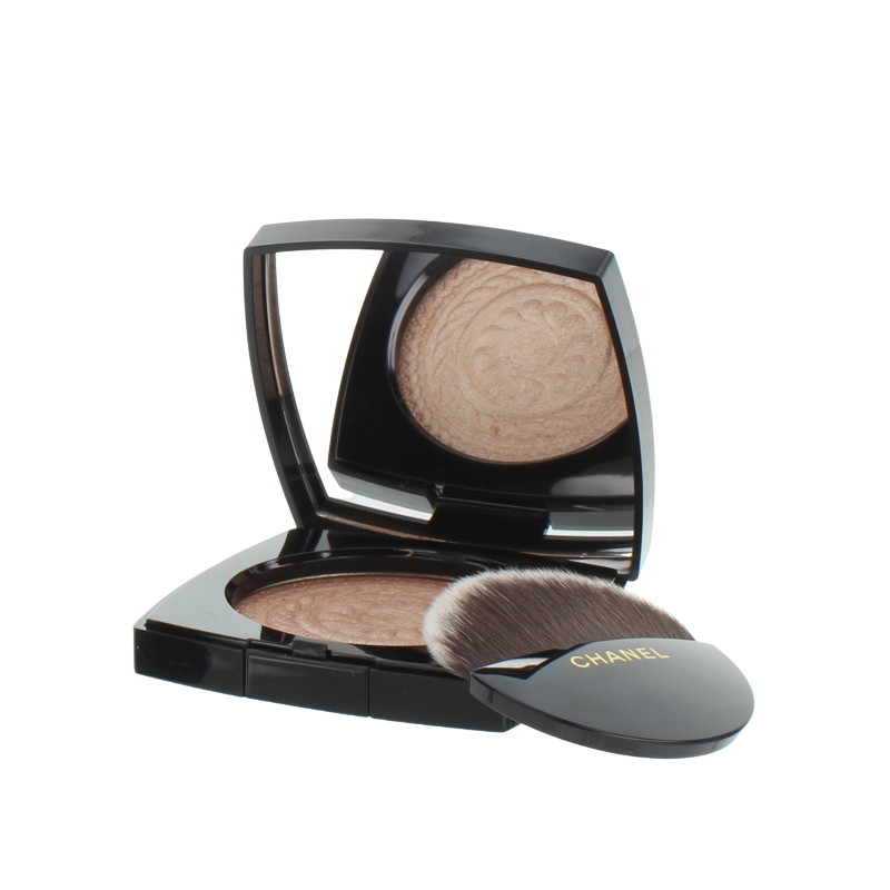 Chanel Eclat Magnetique De Chanel Highlighter Metal Peach