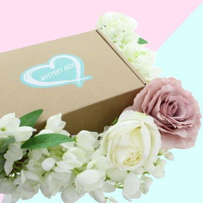 Hogies £30 Mystery Beauty & Skincare Gift Box