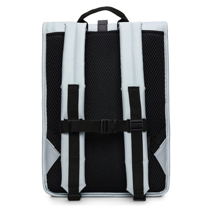 Rains Rolltop Rucksack W3 Wind light blue – rear view