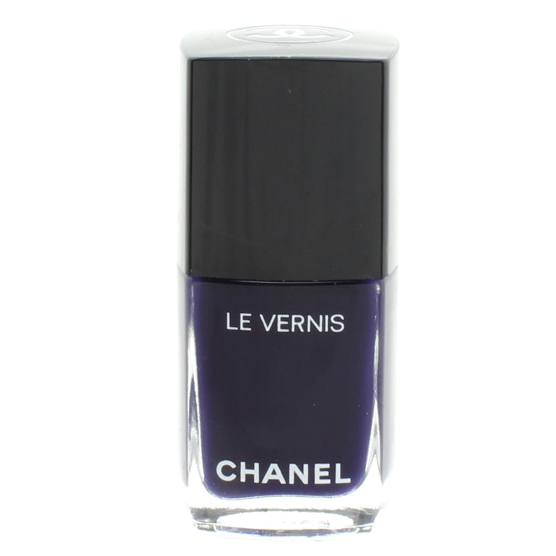 Chanel Le Vernis Nail Polish 622 Violet Piquant | Shop Now