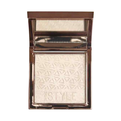 In The Style Glow Up Shimmer Highlighter