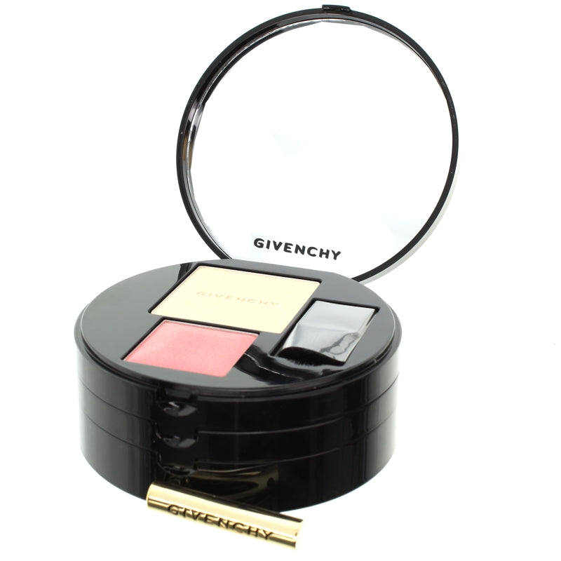 Givenchy Glamour On The Gold Makeup Palette | Hogies