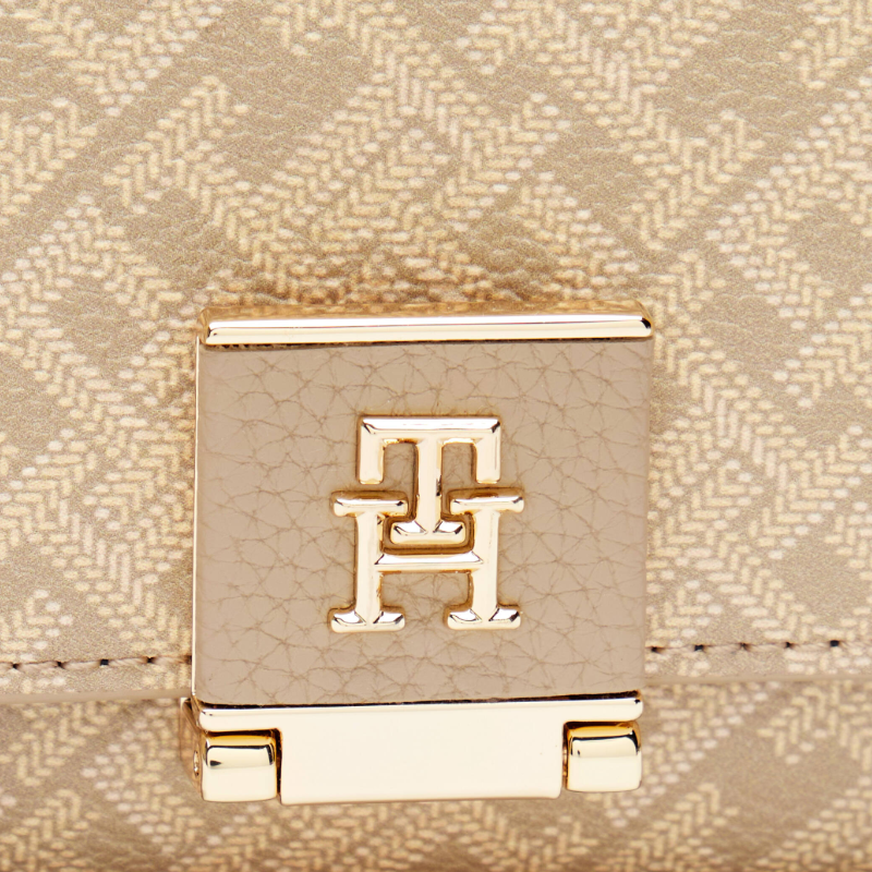 Tommy Hilfiger Heritage Medium Flap Wallet Mono Beige Women's